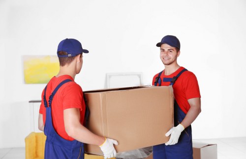 Flexible moving van service for Colliers Wood homes and businesses