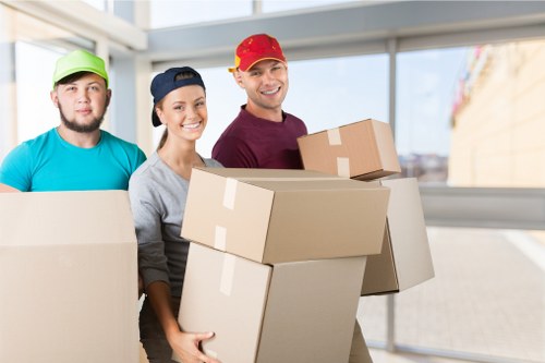 Man And Van Colliers Wood local moving service in South West London