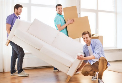 Reliable Man And Van Colliers Wood practical relocation support