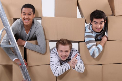 Flexible man with van service for Colliers Wood customers